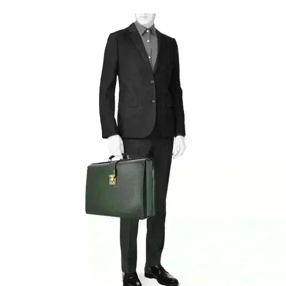 LOUIS VUITTON Taiga Pilot Case Oural Green Leather Vintage Oural Briefcase - Picture 3 of 16
